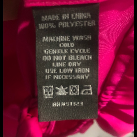 Vince Camuto Pink Sleeveless Blouse - Picture 4 of 4